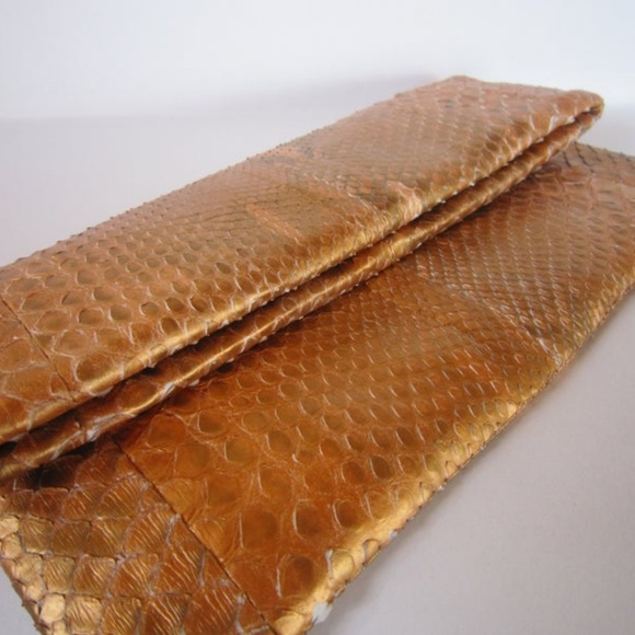 Python Clutch - Picture 2 of 3